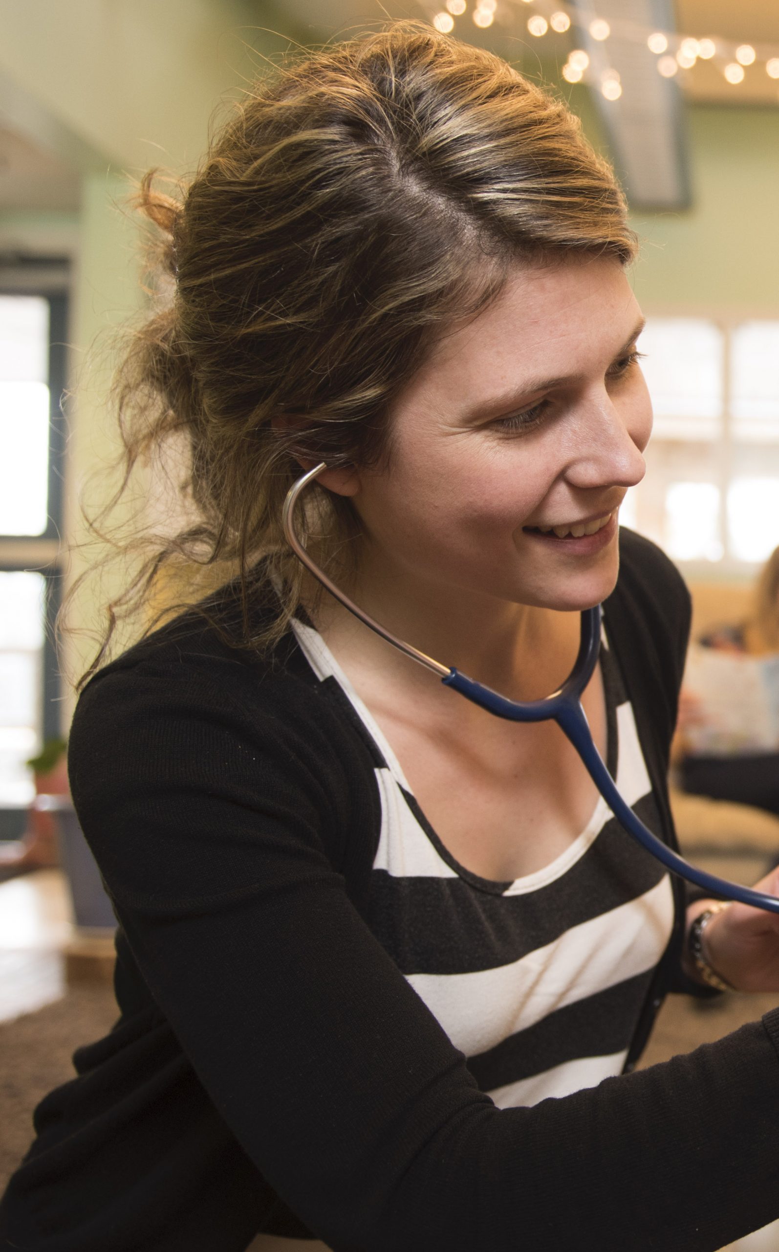 Kristine Roth Np Presenter spotlight: Kristine Rowswell โ Family Nurse Practitioner, HIV ...